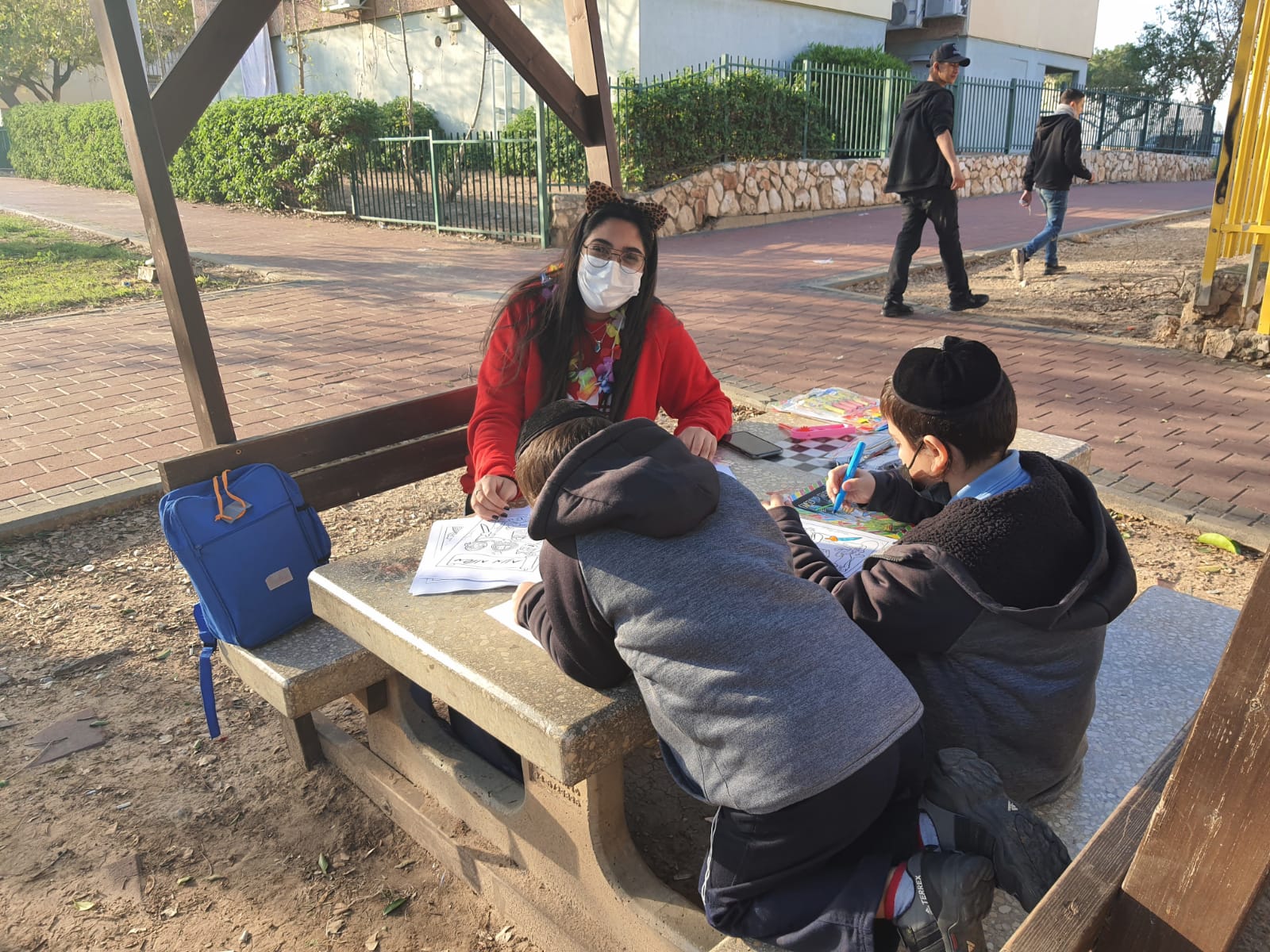 מוטב יחדיו בפעילות פורים בשכונת בורלא